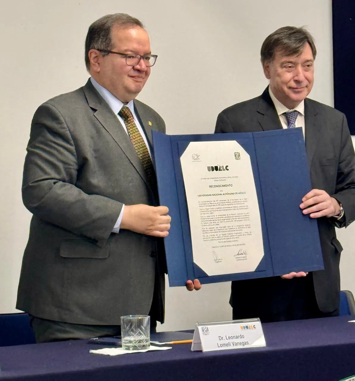 RECONOCE LA UDUALC A LA UNIVERSIDAD DE MÉXICO EN SU 475 ANIVERSARIO